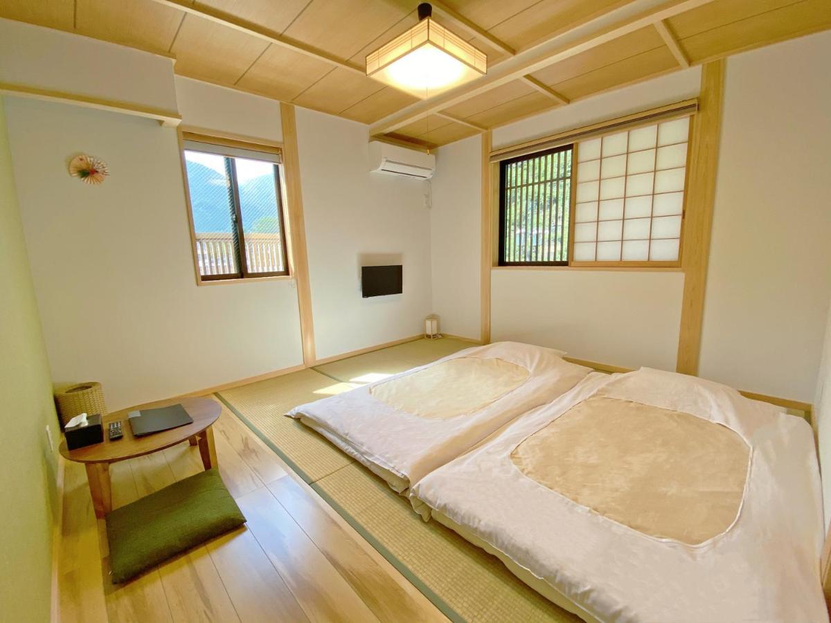 寅家 Japanese Modern Hotel Gero Exterior photo